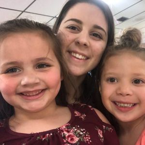 Meet your Posher, Alicia